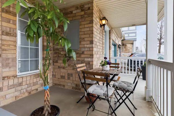 2481 Carberry WAY, Oakville, ON L6M 4S5