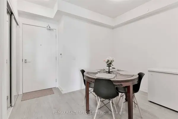 4677 Glen Erin DR #1110, Mississauga, ON L5M 2E3