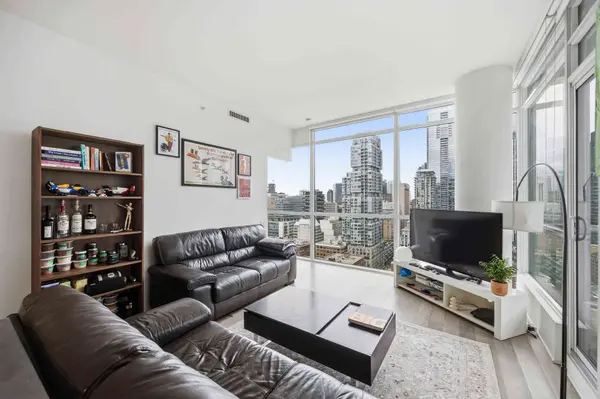 290 Adelaide ST #2310, Toronto C01, ON M5V 0P3