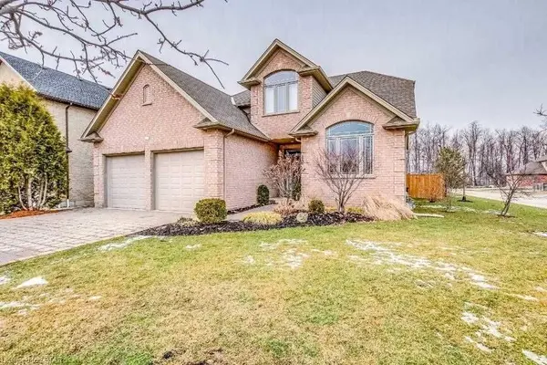 404 South Carriage WAY