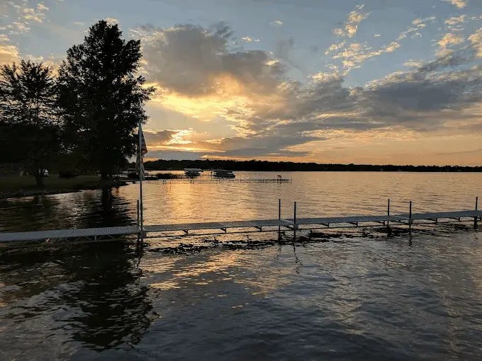 Green lake water, dock, chisago