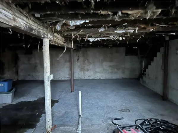 1832 S Eighty Eight Road, Greensboro, PA 15338