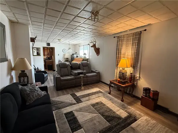 58 Berry Avenue, East Bethlehem, PA 15322