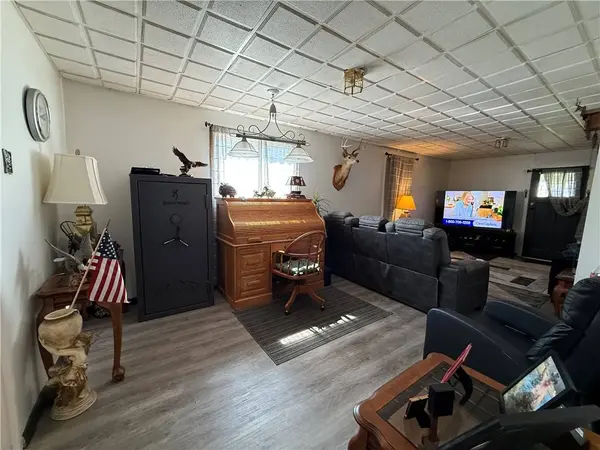 58 Berry Avenue, East Bethlehem, PA 15322