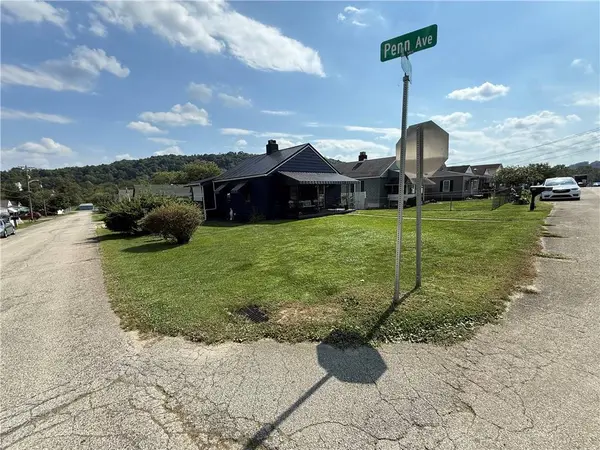 58 Berry Avenue, East Bethlehem, PA 15322