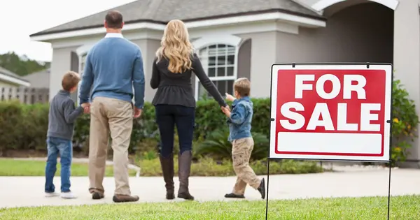 How to Sell Your Home After Moving Out with Smart Remote Strategies