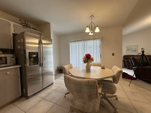 1016 Lester Ridge Ct, Kissimmee, FL 34747-1255