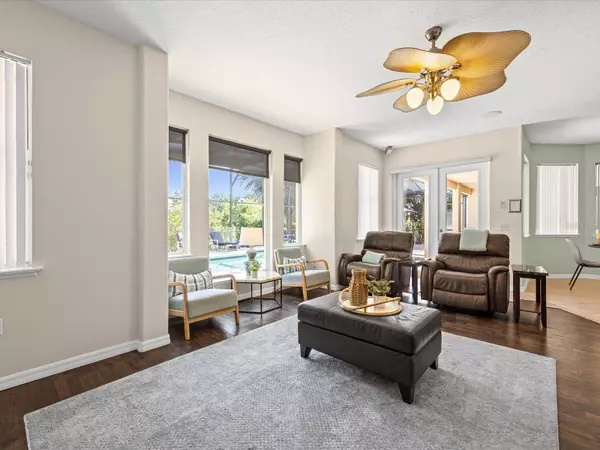 407 GRAND RESERVE DR, Davenport, FL 33837