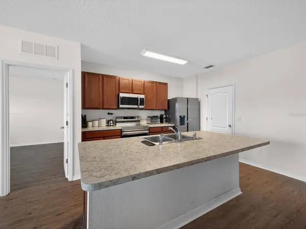 16701 BROADFORD LN, Clermont, FL 34714