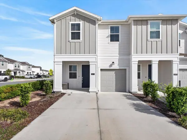 2413 BROOK MARSH LOOP