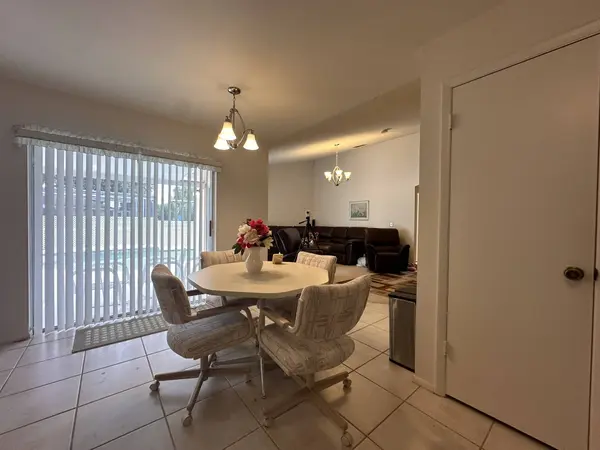 1016 Lester Ridge Ct, Kissimmee, FL 34747-1255