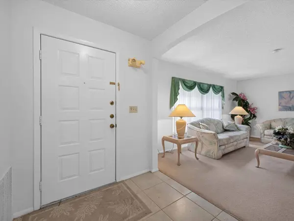 1016 LESTER RIDGE CT, Kissimmee, FL 34747