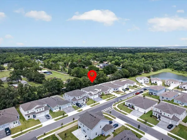 2049 ROCK MAPLE BND, Kissimmee, FL 34746