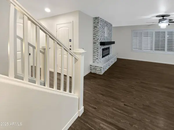 11671 N 165TH Lane, Surprise, AZ 85388