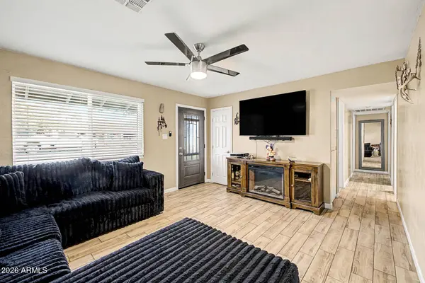 3801 W LEWIS Avenue, Phoenix, AZ 85009