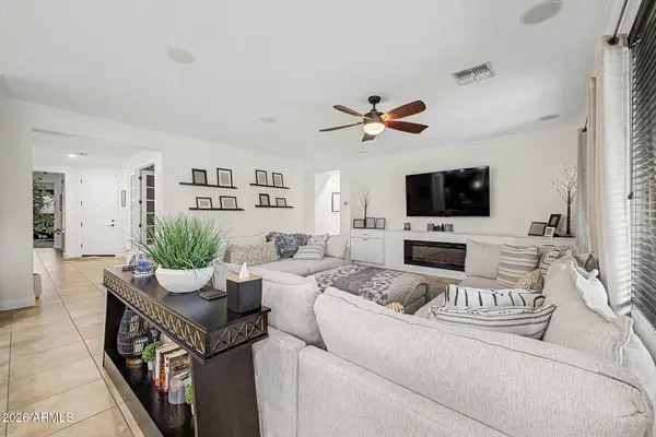 10453 W EL CORTEZ Place, Peoria, AZ 85383