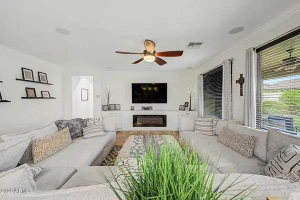 10453 W EL CORTEZ Place, Peoria, AZ 85383