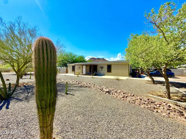 14842 W JOMAX Road, Surprise, AZ 85387