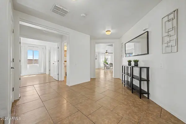 43631 W COWPATH Road, Maricopa, AZ 85138