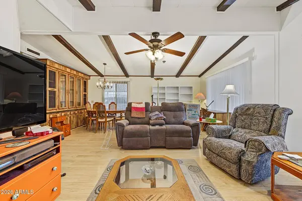 25625 S ILLINOIS Avenue, Sun Lakes, AZ 85248