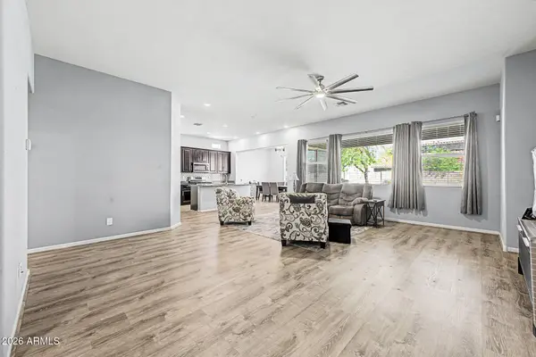 16870 W ELECTRA Court, Surprise, AZ 85387