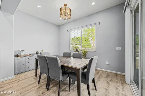 16870 W ELECTRA Court, Surprise, AZ 85387