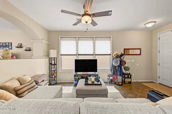 16659 N 181ST Drive, Surprise, AZ 85388