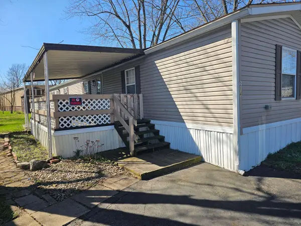 214 Estates Lane #214, Reynoldsburg, OH 43068