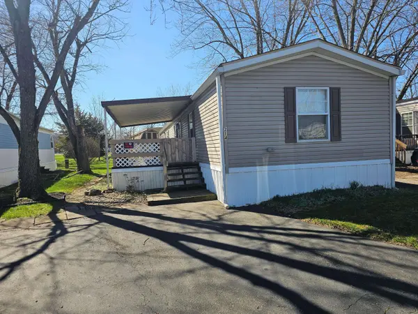 214 Estates Lane #214, Reynoldsburg, OH 43068