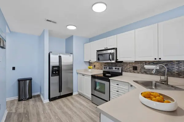 6530 Crab Apple Drive #B, Canal Winchester, OH 43110