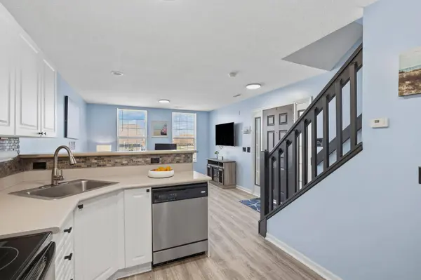 6530 Crab Apple Drive #B, Canal Winchester, OH 43110