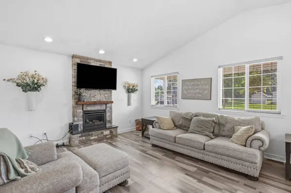 315 Lincoln Avenue, Pleasantville, OH 43148