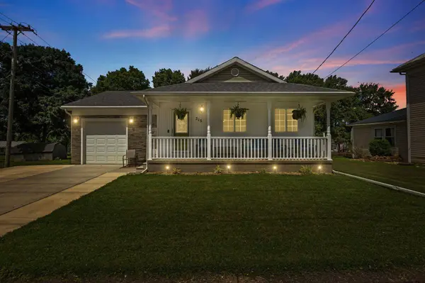 315 Lincoln Avenue, Pleasantville, OH 43148