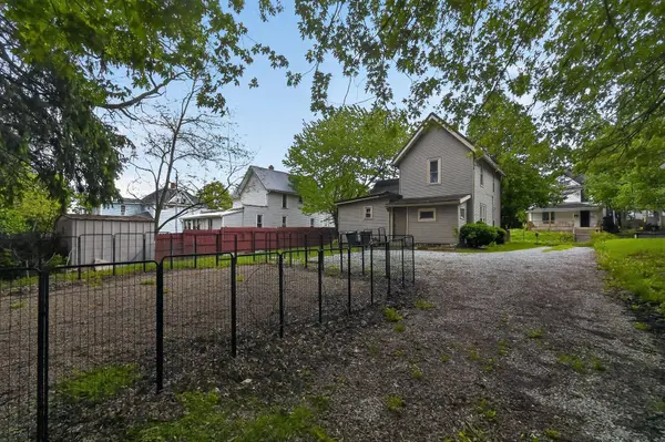 402 Vine Street, Ashland, OH 44805