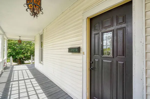 12 W South Street, Jackson, OH 45640