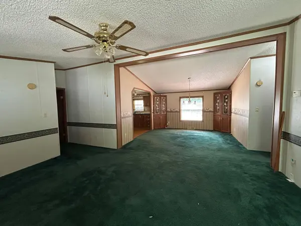 11447 State Route 220, Waverly, OH 45690