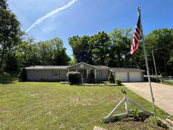 11447 State Route 220, Waverly, OH 45690