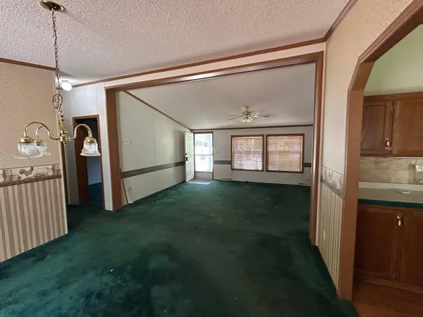 11447 State Route 220, Waverly, OH 45690