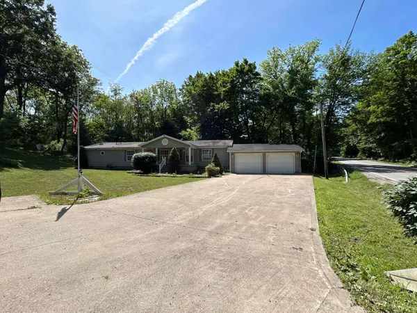 11447 State Route 220, Waverly, OH 45690