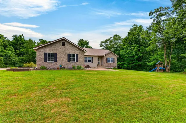 9056 Blain Highway, Chillicothe, OH 45601