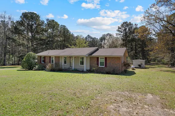 7417 Upper River RD, Tallassee, AL 36078
