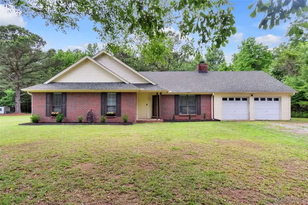 2065 Weoka RD, Wetumpka, AL 36092