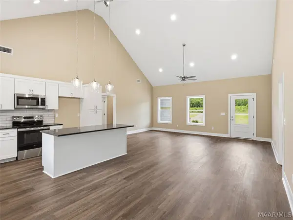 314 Madix DR, Eclectic, AL 36024