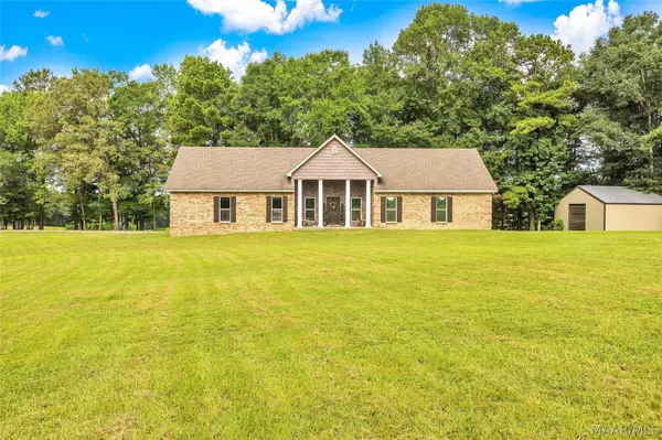 1144 Fortner RD, Wetumpka, AL 36092