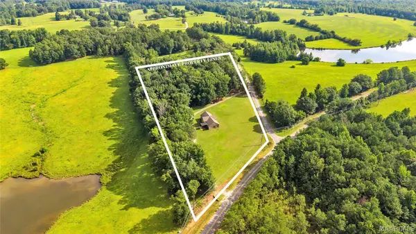 1144 Fortner RD, Wetumpka, AL 36092