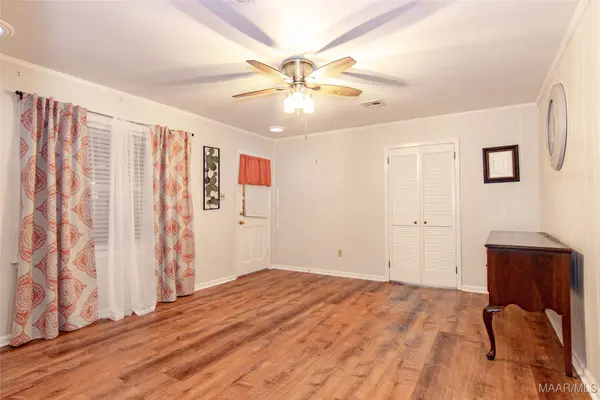 233 Vanderbilt LOOP W, Montgomery, AL 36109