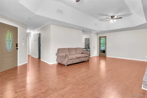 2065 Weoka RD, Wetumpka, AL 36092