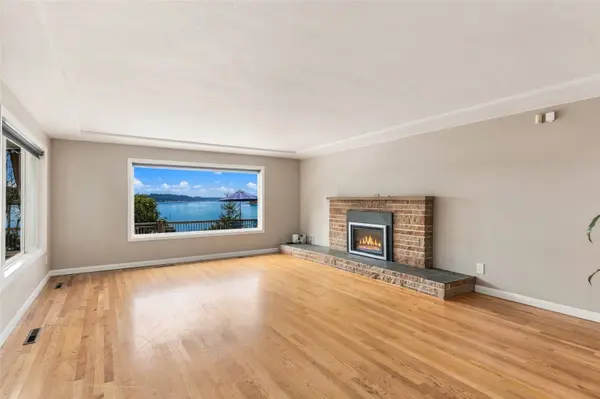 718 42nd Ave NW, Gig Harbor, WA 98335