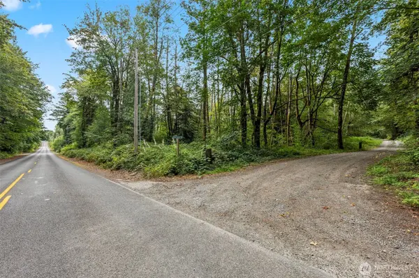120 184th Avenue Ct NW, Lakebay, WA 98349