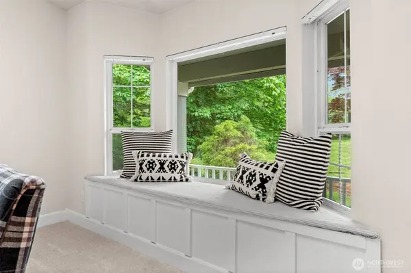 9922 132nd ST NW, Gig Harbor, WA 98329